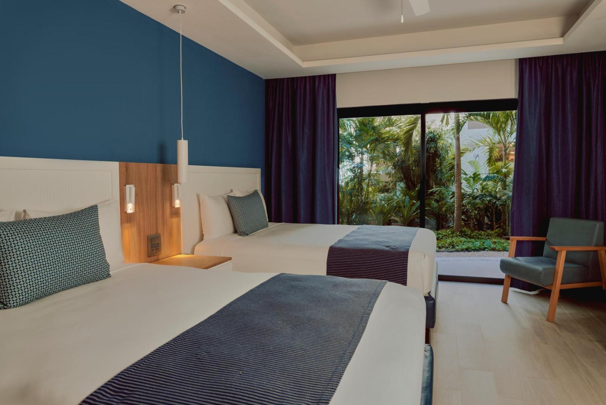 Premium Deluxe Room